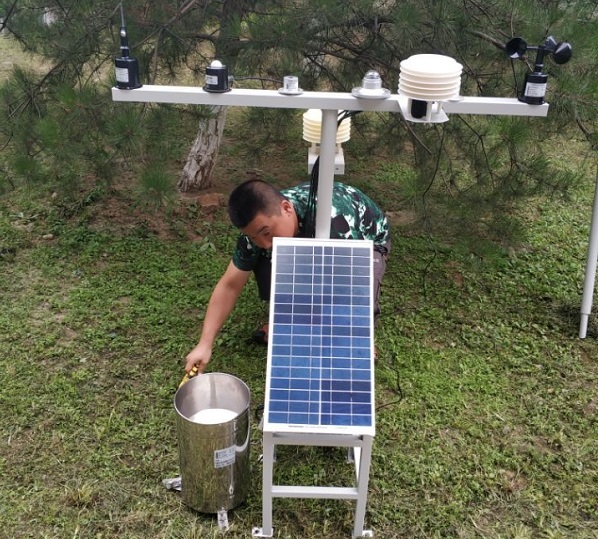 氣象站監(jiān)測(cè)設(shè)備圖片1