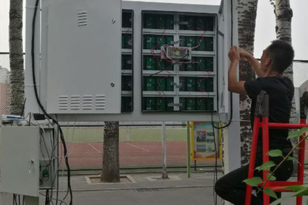 校園太陽能自動氣象站圖片3 校園太陽能自動氣象站圖片3