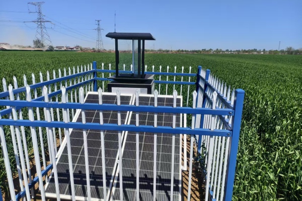 物聯(lián)網(wǎng)蟲(chóng)情測(cè)報(bào)燈圖片1